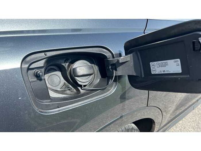 Audi Q3 Q3 35 TFSI S Line 5dr 