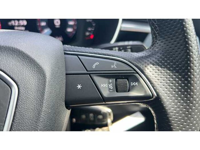 Audi Q3 Q3 35 TFSI S Line 5dr 