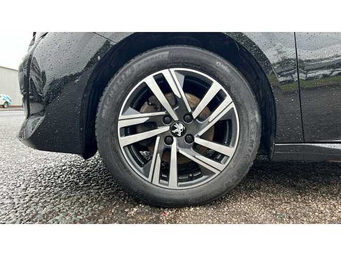 Peugeot 208 208 1.2 PureTech 100 Allure Premium + 5dr 