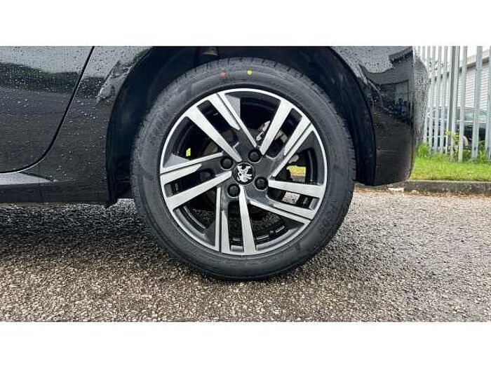 Peugeot 208 208 1.2 PureTech 100 Allure Premium + 5dr 