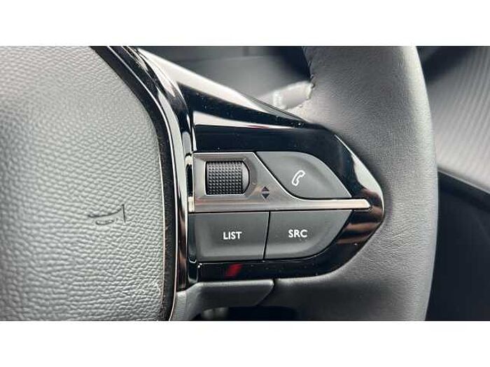 Peugeot 208 208 1.2 PureTech 100 Allure Premium + 5dr 
