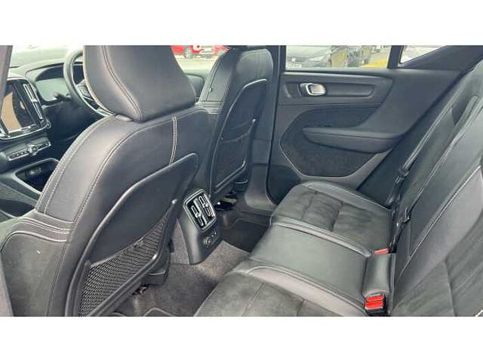 Volvo XC40 XC40 1.5 T5 Recharge PHEV R DESIGN Pro 5dr Auto 