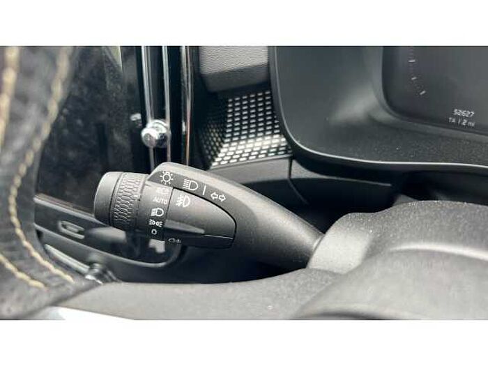 Volvo XC40 XC40 1.5 T5 Recharge PHEV R DESIGN Pro 5dr Auto 