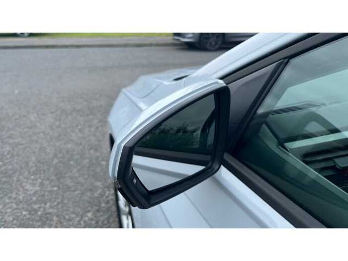 Volkswagen Polo POLO 1.0 TSI 95 SE Tech Edition 5dr 