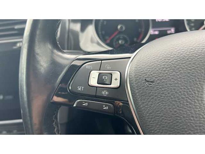 Volkswagen Golf GOLF 1.0 TSI 115 Match 5dr 