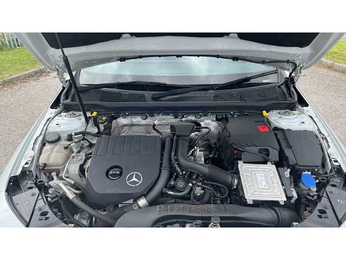 Mercedes-Benz CLA 180 CLA 180 AMG Line Premium Plus 4dr Tip Auto 