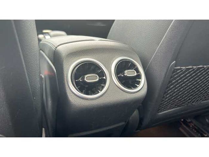 Mercedes-Benz CLA 180 CLA 180 AMG Line Premium Plus 4dr Tip Auto 