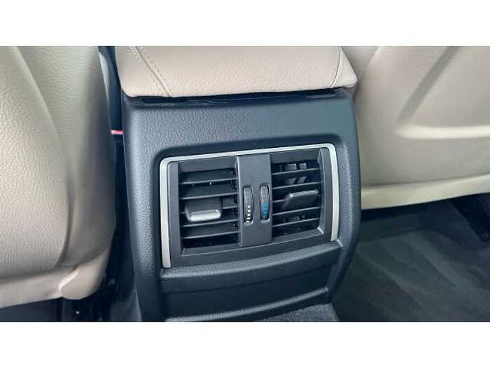BMW 3 SERIES 320i Sport 4dr 