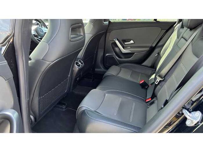 Mercedes-Benz CLA 180 CLA 180 AMG Line Premium + Night Ed 4dr Tip Auto 