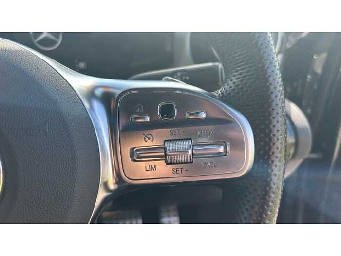 Mercedes-Benz CLA 180 CLA 180 AMG Line Premium + Night Ed 4dr Tip Auto 