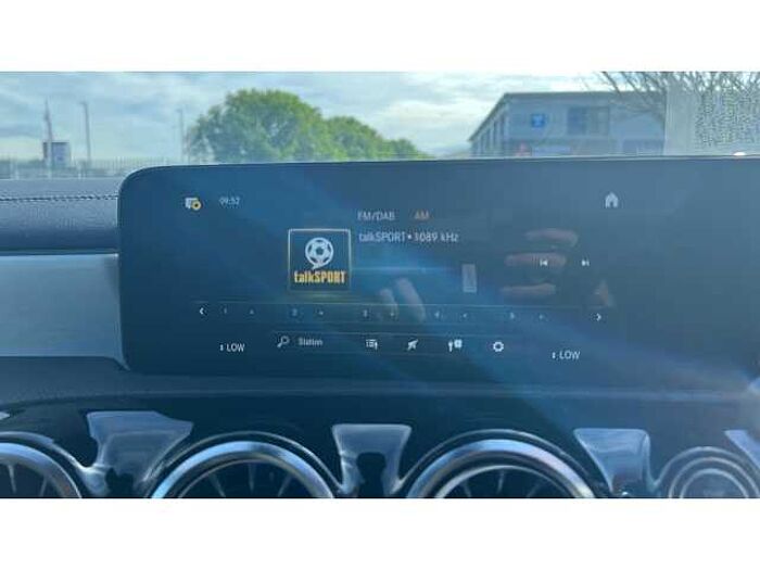 Mercedes-Benz CLA 180 CLA 180 AMG Line Premium + Night Ed 4dr Tip Auto 