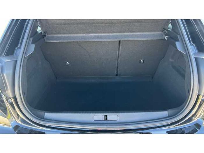 Peugeot 208 208 1.2 PureTech 100 Allure Premium 5dr 