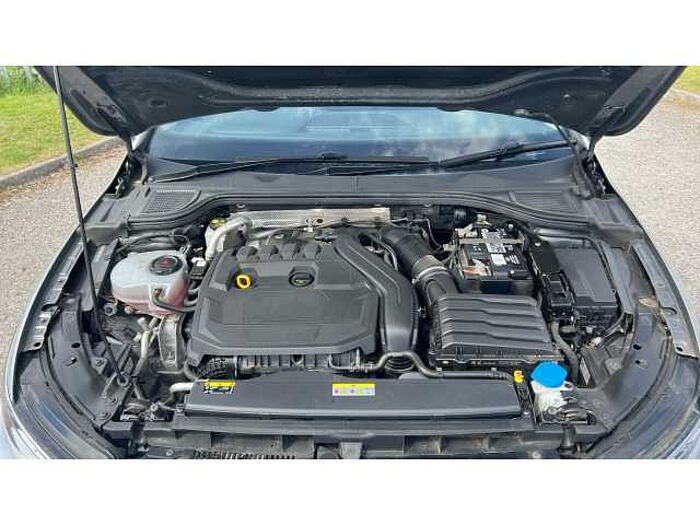 Volkswagen Golf GOLF 1.5 TSI Life 5dr 