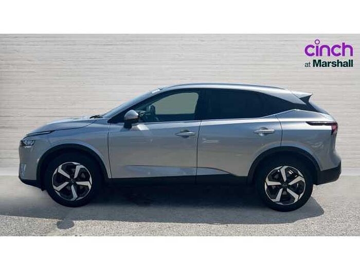 Nissan Qashqai QASHQAI 1.3 DiG-T MH N-Connecta 5dr 