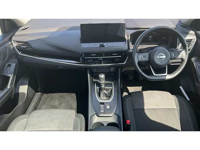 Nissan Qashqai QASHQAI 1.3 DiG-T MH N-Connecta 5dr 