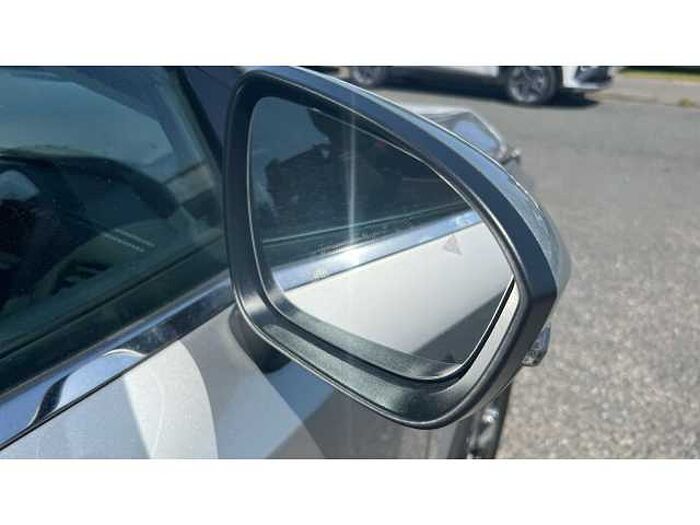 Nissan Qashqai QASHQAI 1.3 DiG-T MH N-Connecta 5dr 