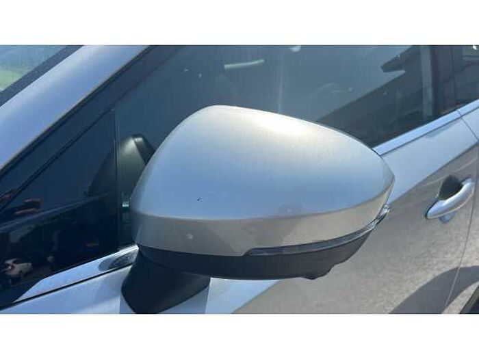 Nissan Qashqai QASHQAI 1.3 DiG-T MH N-Connecta 5dr 