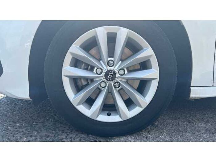 Audi A3 A3 35 TFSI Technik 5dr 