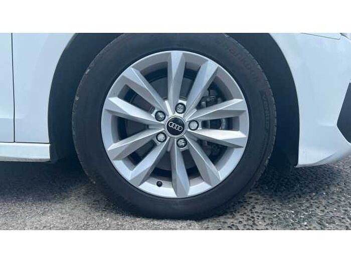 Audi A3 A3 35 TFSI Technik 5dr 