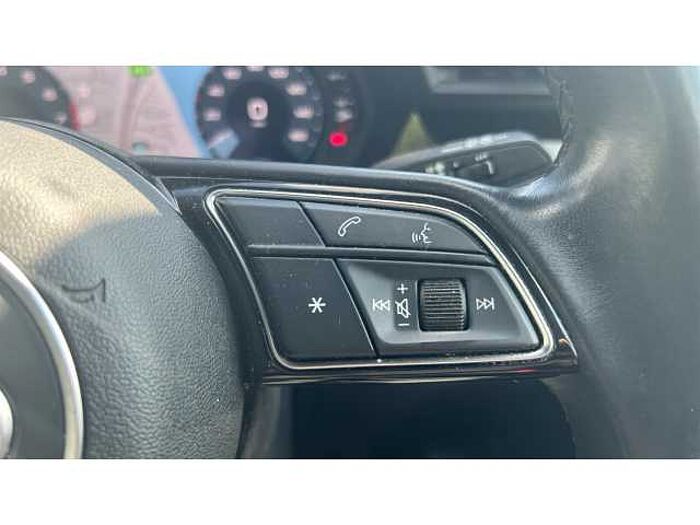 Audi A3 A3 35 TFSI Technik 5dr 