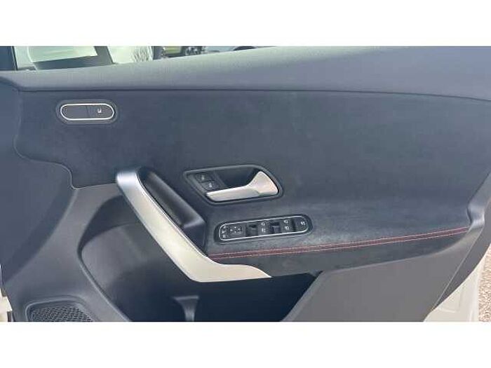 Mercedes-Benz A CLASS A200 AMG Line Executive 5dr Auto 