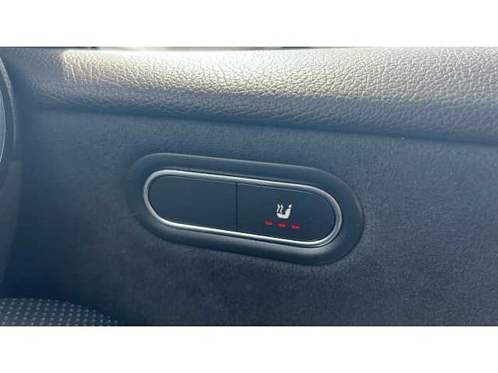 Mercedes-Benz A CLASS A200 AMG Line Executive 5dr Auto 