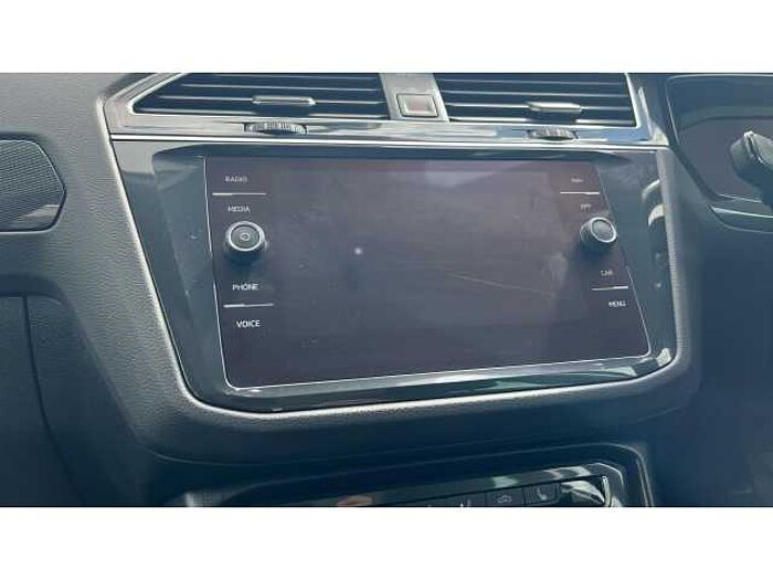 Volkswagen Tiguan TIGUAN 2.0 TDi 190 4Motion SEL 5dr DSG 