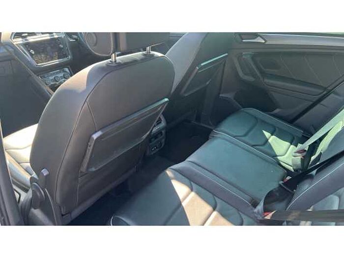 Volkswagen Tiguan TIGUAN 2.0 TDi 150 R-Line Tech 5dr DSG 