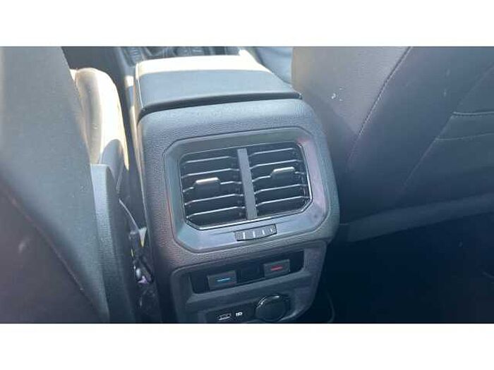 Volkswagen Tiguan TIGUAN 2.0 TDi 150 R-Line Tech 5dr DSG 