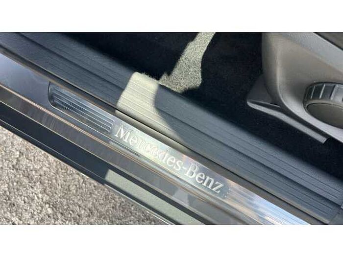 Mercedes-Benz GLA 220 GLA 220d 4Matic AMG Line Premium 5dr Auto 