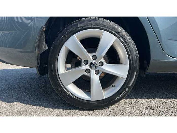 SKODA Fabia FABIA 1.0 TSI 110 SE L 5dr DSG 