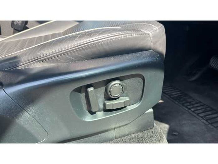Land Rover Discovery DISCOVERY 2.0 SD4 HSE 5dr Auto 