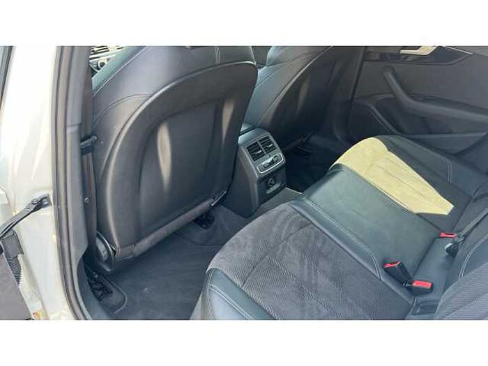Audi A4 A4 35 TFSI Black Edition 4dr S Tronic 