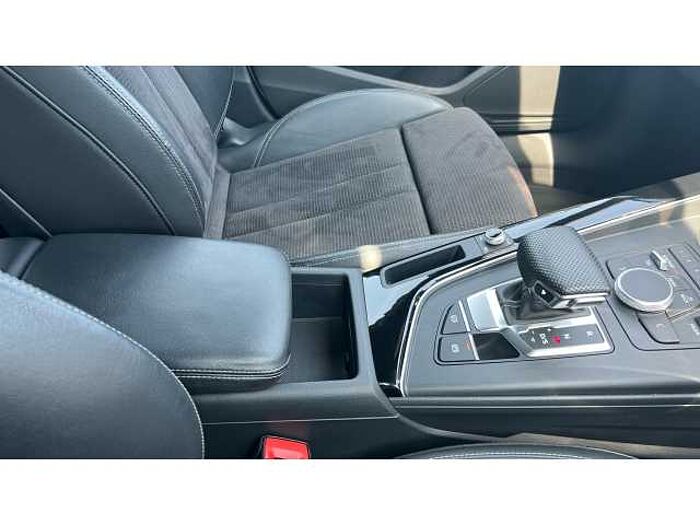 Audi A4 A4 35 TFSI Black Edition 4dr S Tronic 