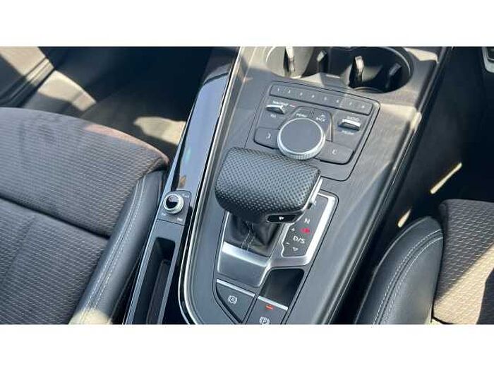 Audi A4 A4 35 TFSI Black Edition 4dr S Tronic 