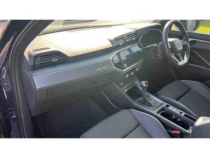 Audi Q3 Q3 35 TFSI S Line 5dr S Tronic 