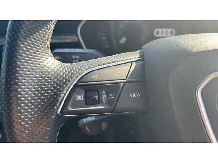 Audi Q3 Q3 35 TFSI S Line 5dr S Tronic 