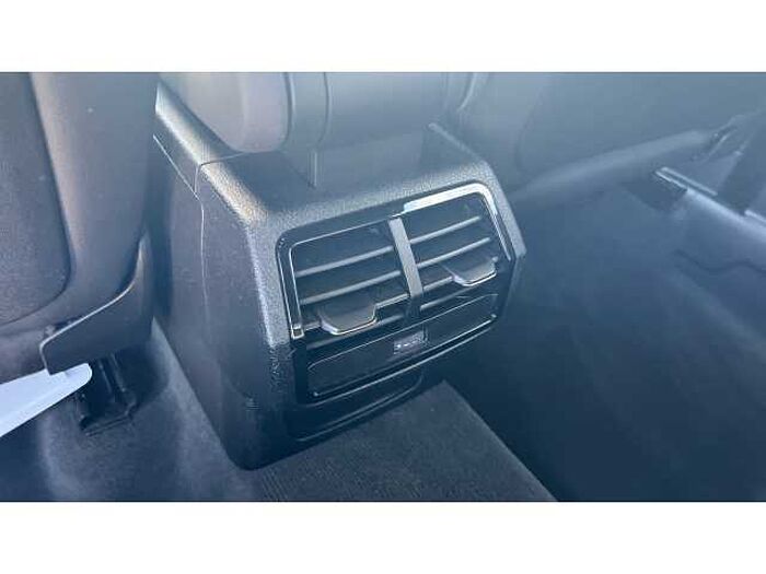 Audi Q3 Q3 35 TFSI S Line 5dr S Tronic 