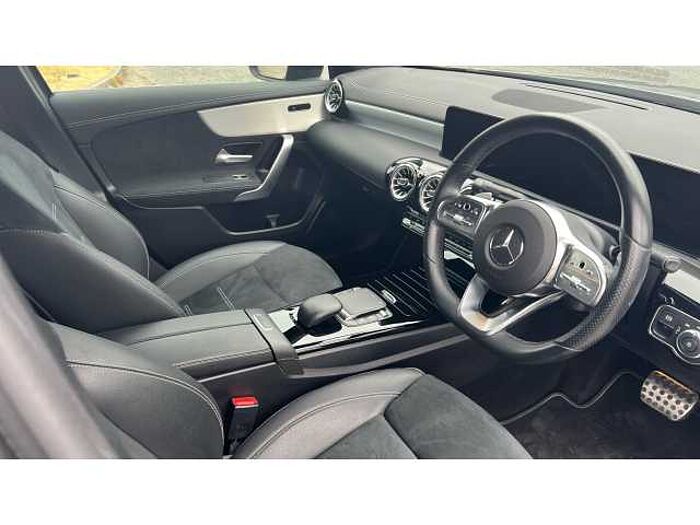 Mercedes-Benz A CLASS A200 AMG Line Premium Edition 4dr Auto 