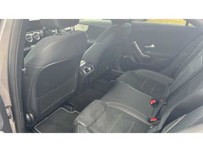 Mercedes-Benz A CLASS A200 AMG Line Premium Edition 4dr Auto 