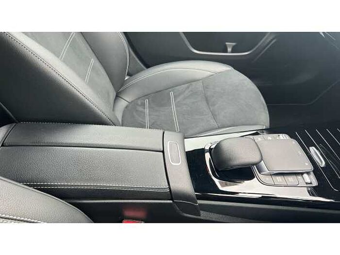 Mercedes-Benz A CLASS A200 AMG Line Premium Edition 4dr Auto 