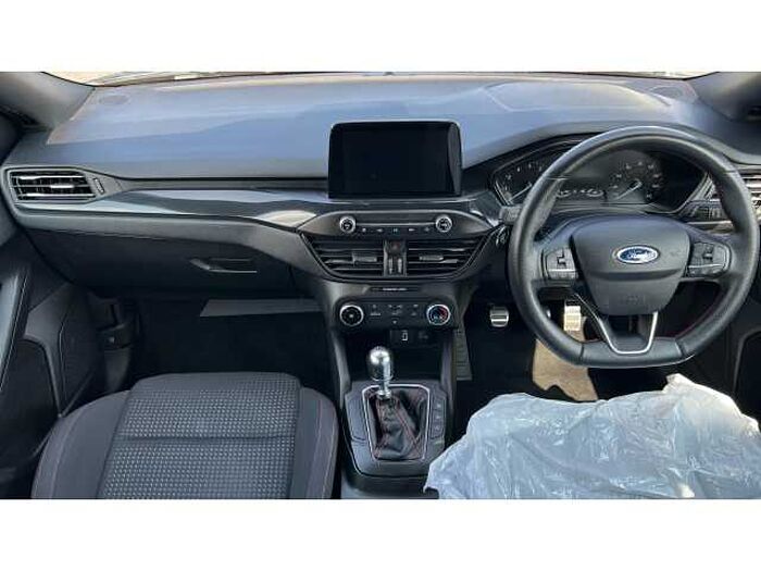Ford Focus FOCUS 1.0 EcoBoost 125 ST-Line Nav 5dr 