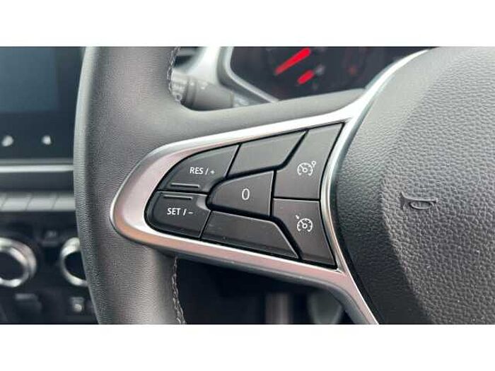 Renault Captur CAPTUR 1.3 TCE 140 Iconic 5dr 