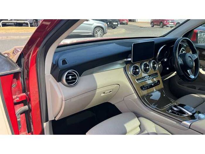 Mercedes-Benz GLC 250 GLC 250 4Matic Sport Premium Plus 5dr 9G-Tronic 