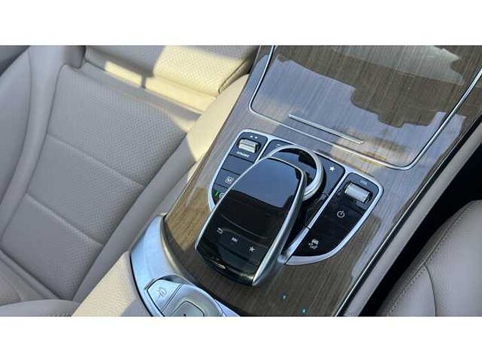 Mercedes-Benz GLC 250 GLC 250 4Matic Sport Premium Plus 5dr 9G-Tronic 