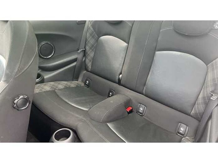 MINI Mini HATCHBACK 1.5 Cooper 3dr Auto 