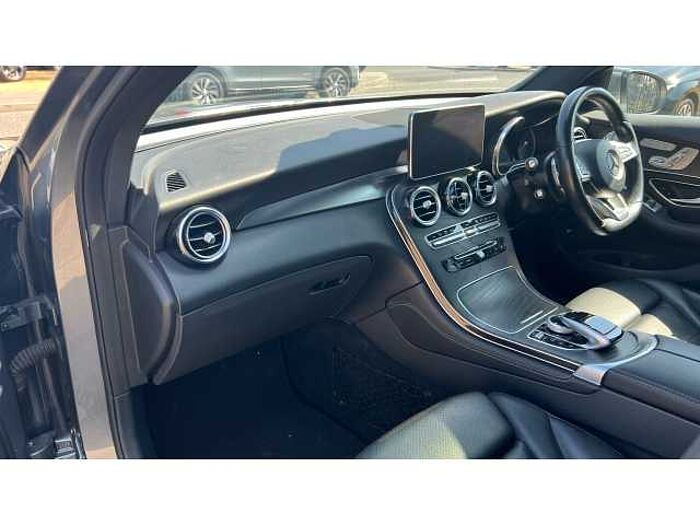 Mercedes-Benz GLC 250 GLC 250d 4Matic AMG Line 5dr 9G-Tronic 