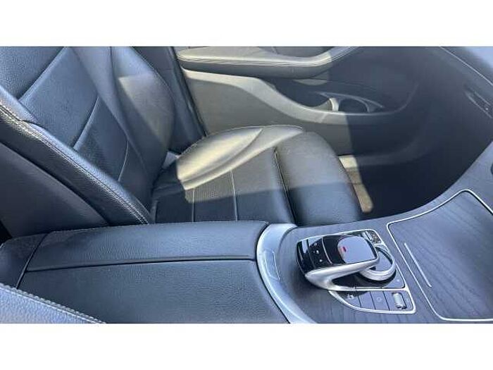 Mercedes-Benz GLC 250 GLC 250d 4Matic AMG Line 5dr 9G-Tronic 