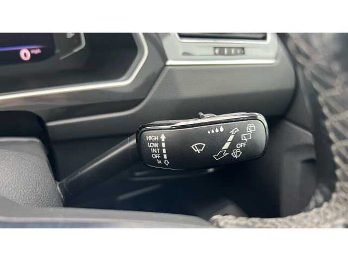 Volkswagen Tiguan TIGUAN 2.0 TDi 150 4Motion R-Line 5dr 