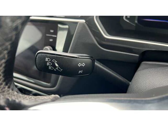 Volkswagen Tiguan TIGUAN 2.0 TDi 150 4Motion R-Line 5dr 